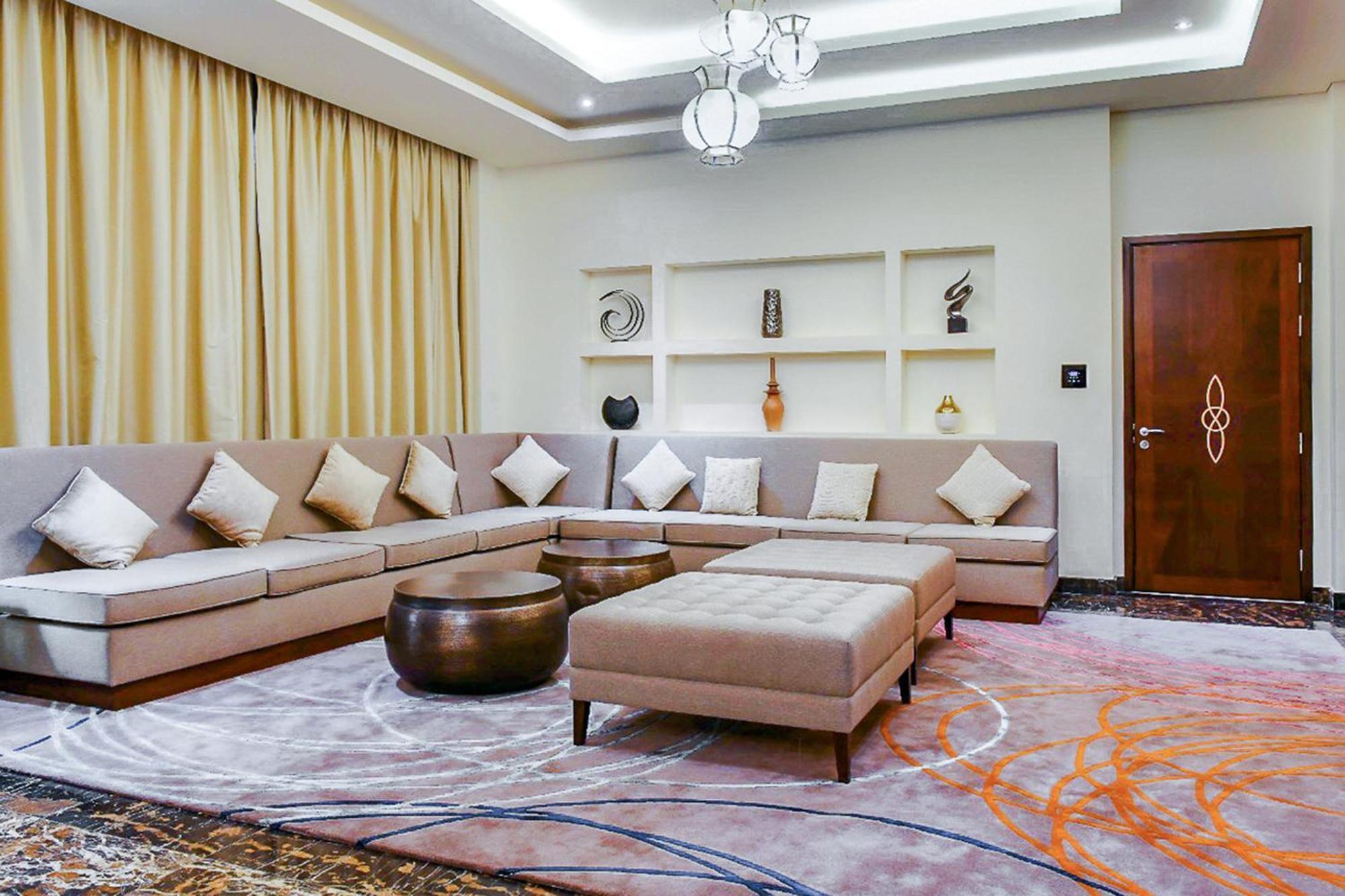Grand Millennium Tabuk Hotell Eksteriør bilde
